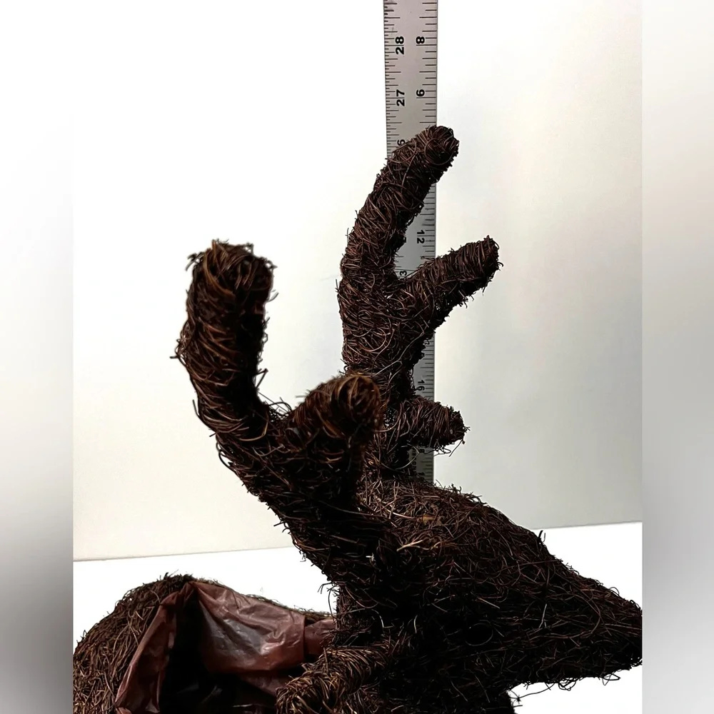 Reindeer Planter Natural Brown Vine Liner Christmas Arrangement Cabincore Decor